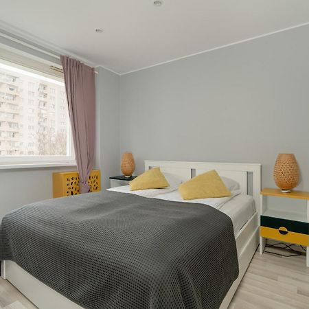 Family Apartments Osiedle Rusa By Noclegi Renters Poznan Bagian luar foto