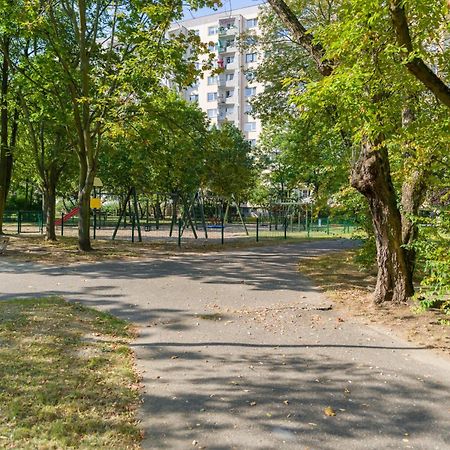 Family Apartments Osiedle Rusa By Noclegi Renters Poznan Bagian luar foto